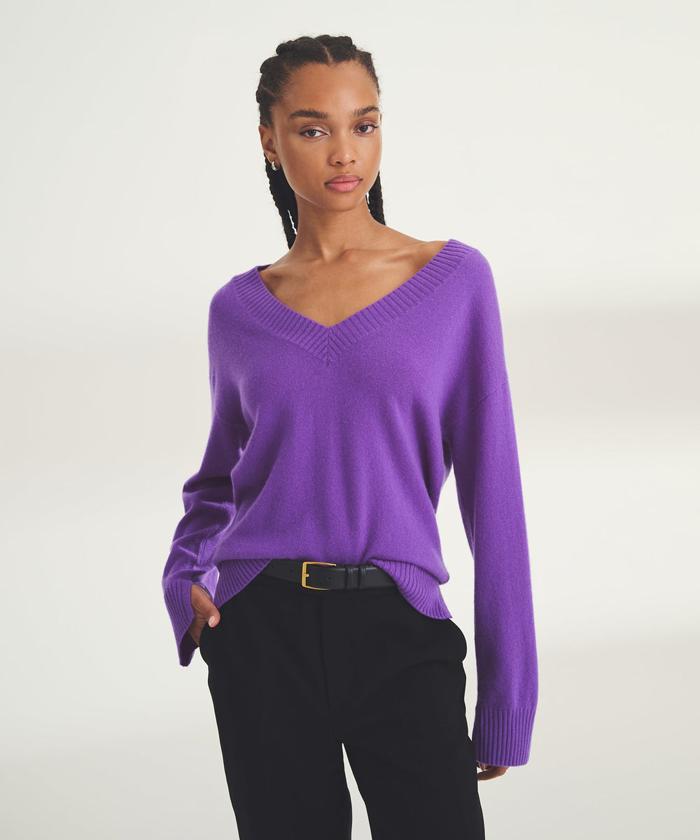 Signature Cashmere Wide Sleeve V-Neck Sweater – NAADAM