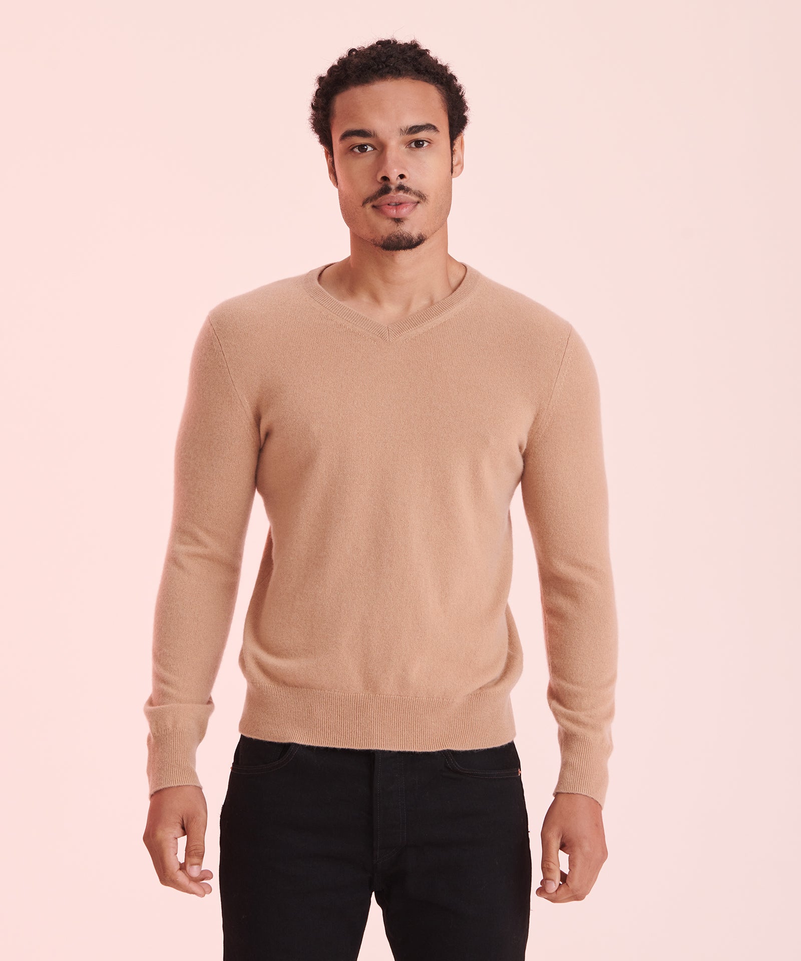 Camel brown V-Neck Cashmere Sweater (100%)