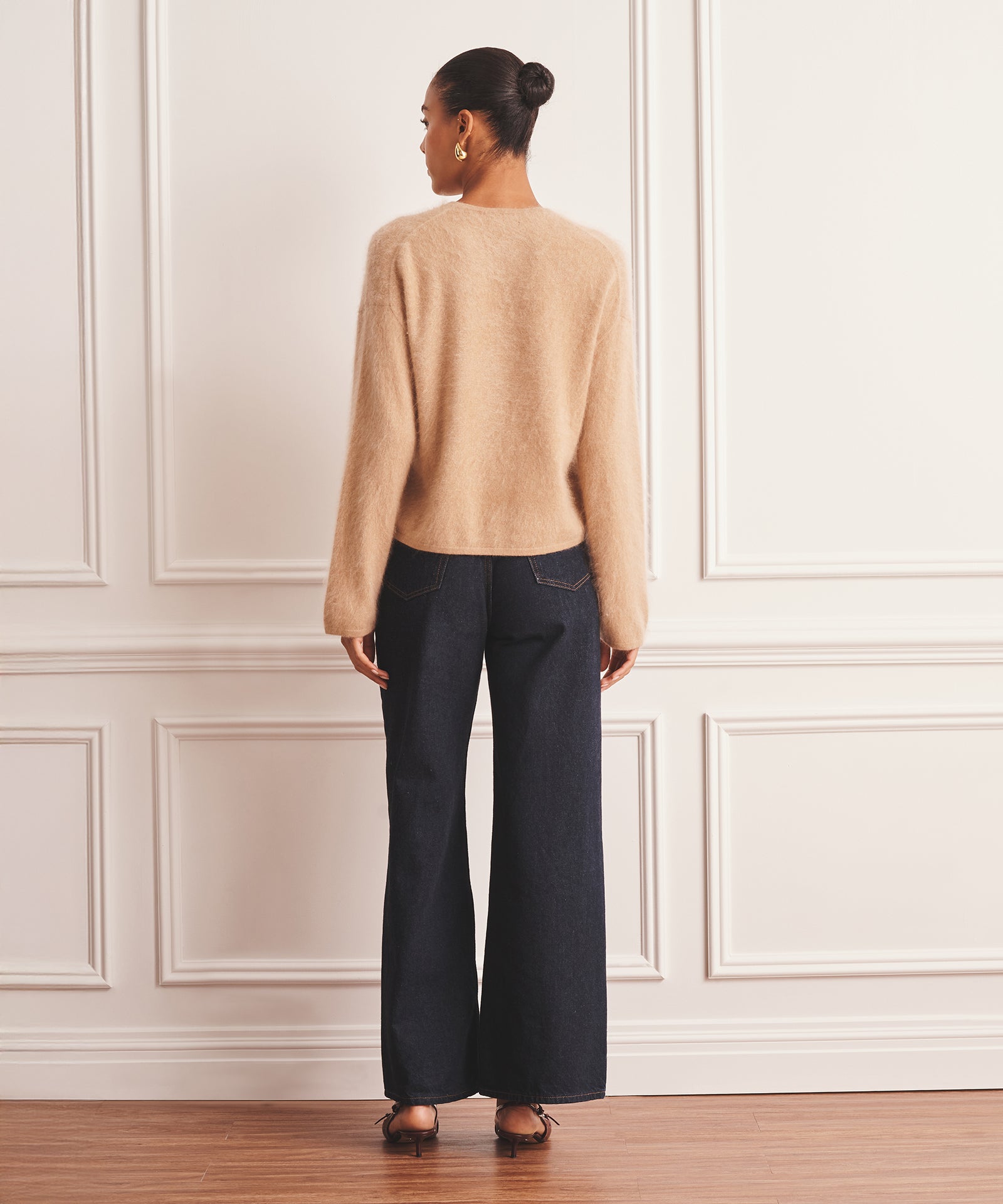 Brushed Luxe Cashmere Crewneck Sweater – NAADAM