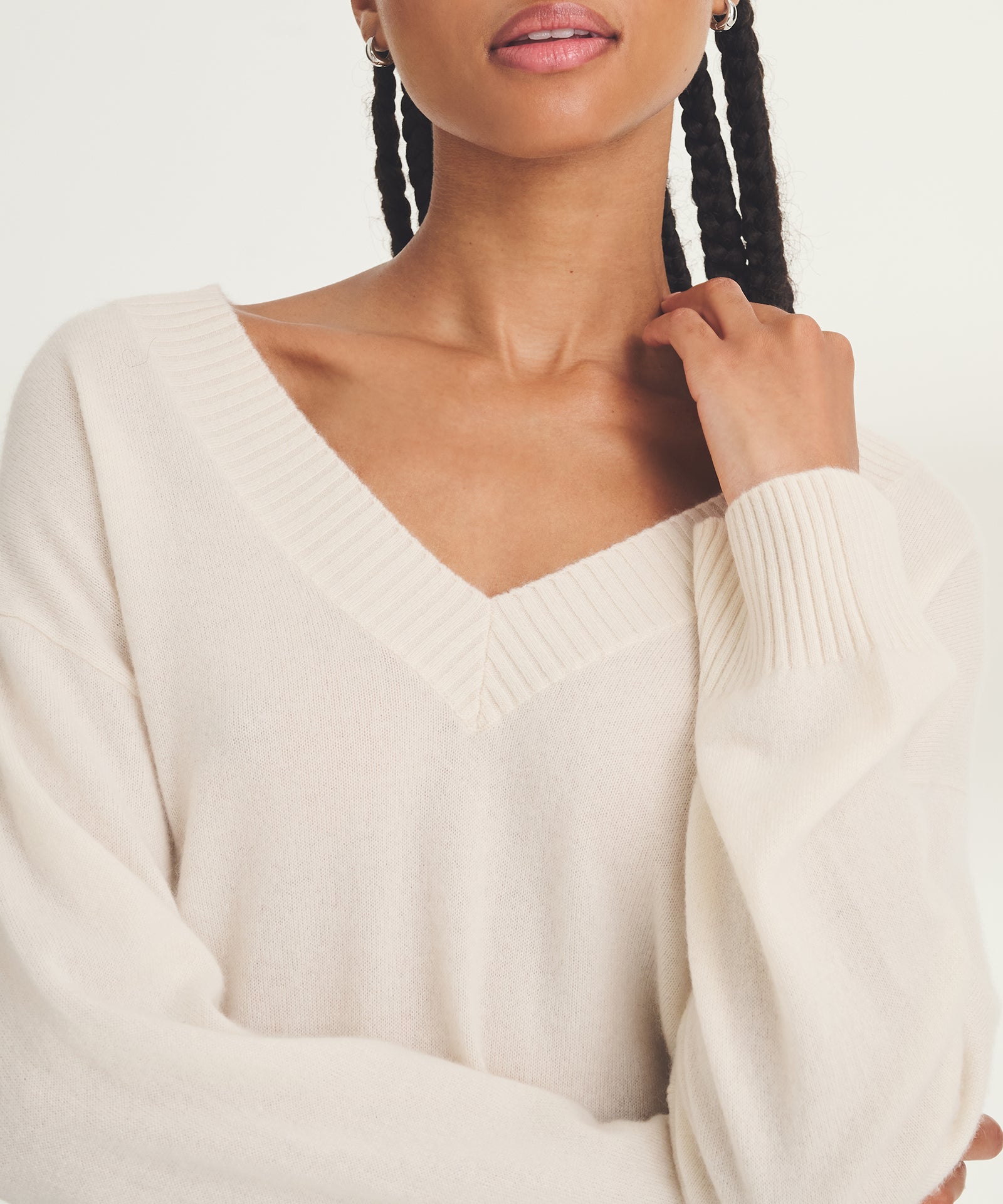 Signature Cashmere Wide Sleeve V-Neck Sweater – NAADAM