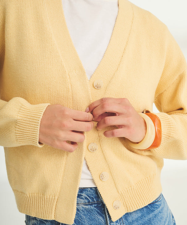 Women's Cashmere Sweaters & Cardigans – NAADAM Women's Cashmere Sweaters & Cardigans – NAADAM