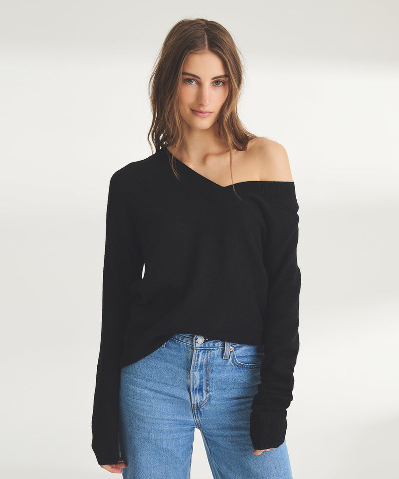 Featherweight_Cashmere_V-
