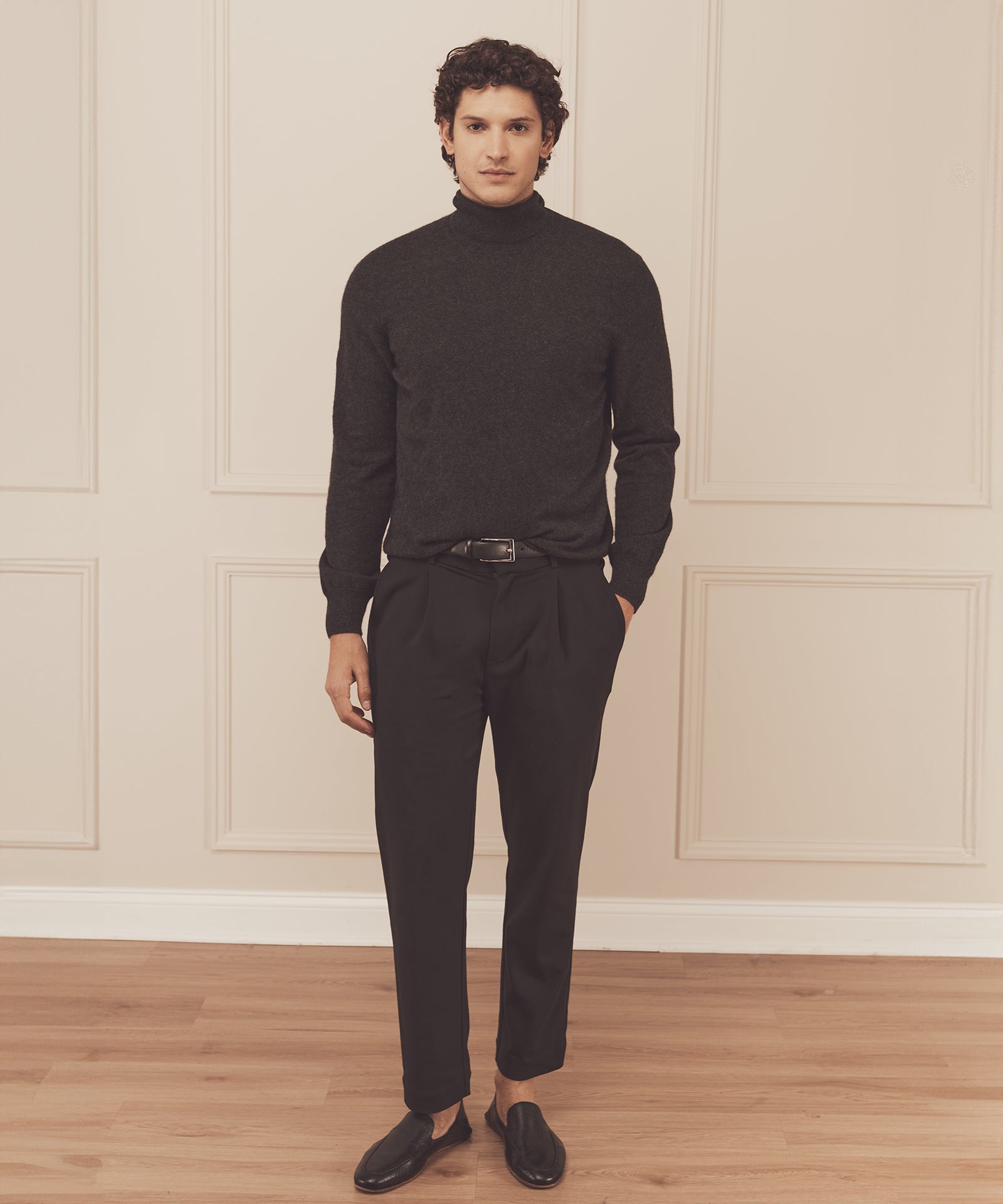 Naadam Signature Cashmere Turtleneck in Smoke