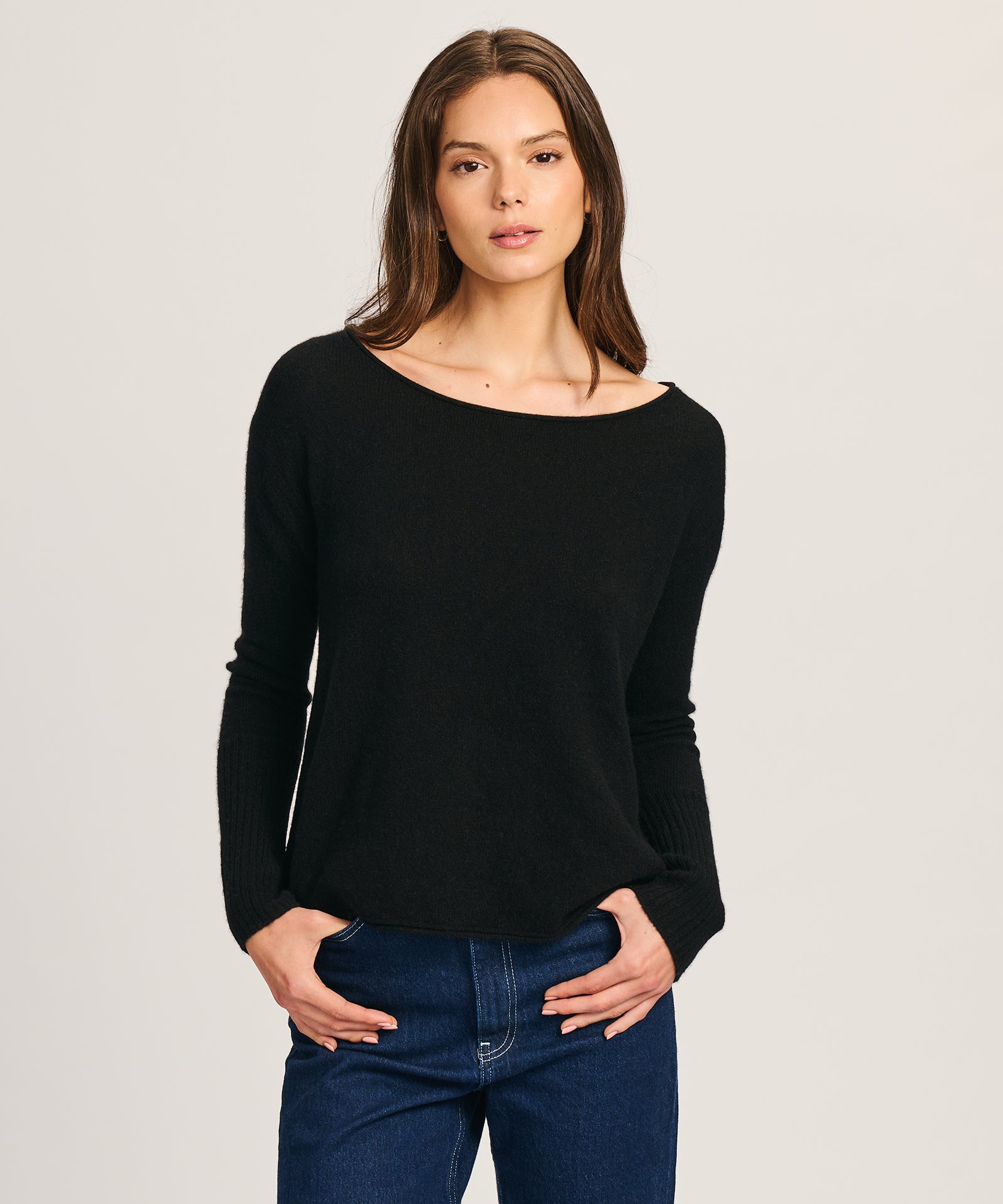 Lightweight Cashmere Boatneck Sweater