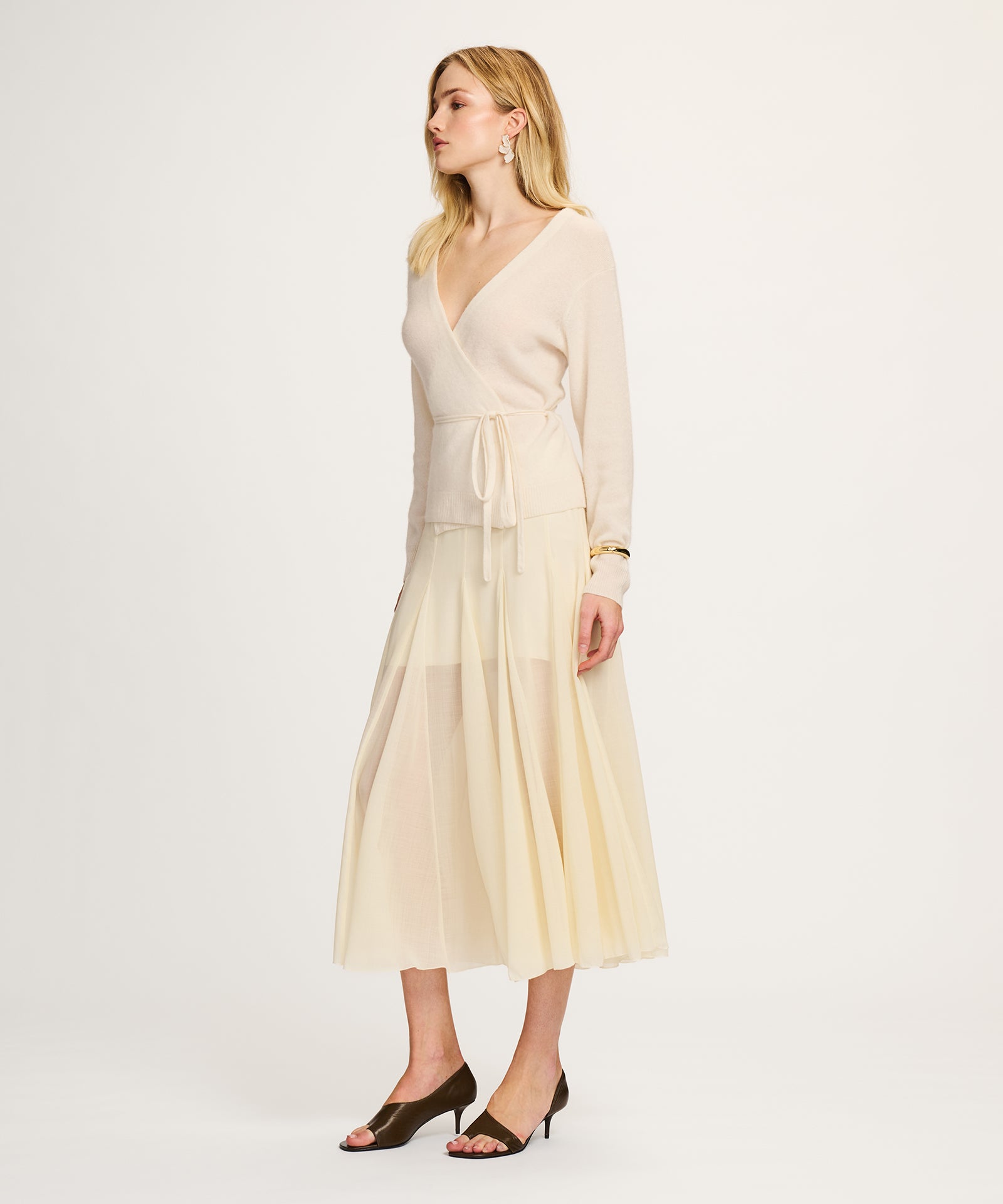 NAADAM Lightweight Cashmere Wrap Top in White