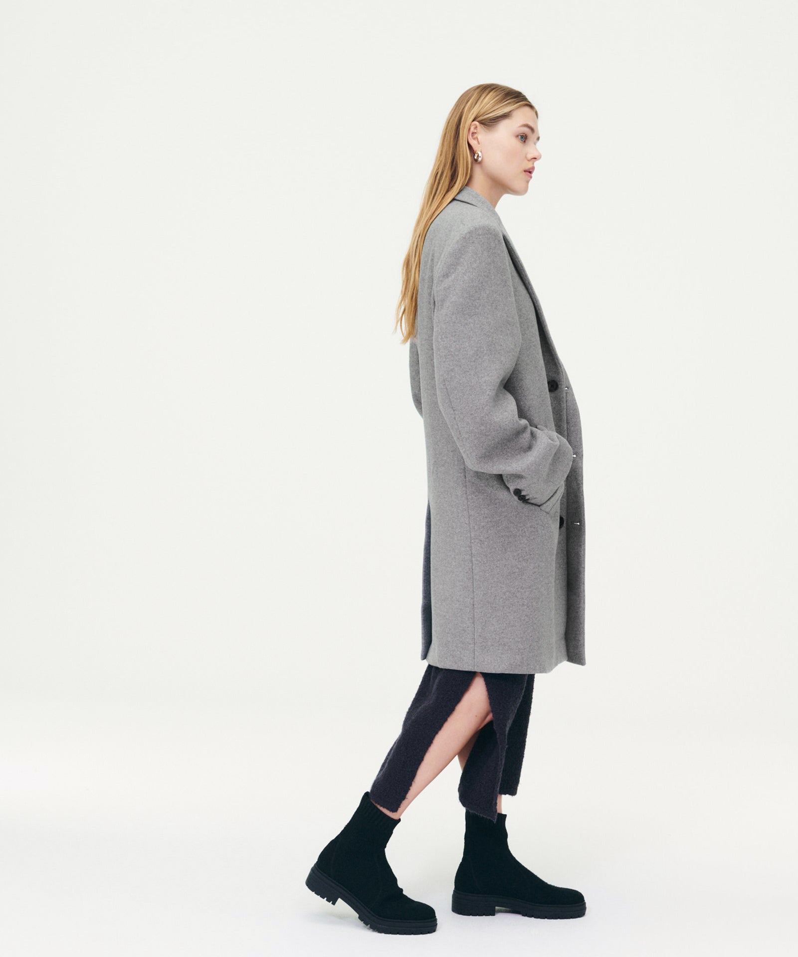 Reclaimed Cashmere Tailored Coat – NAADAM