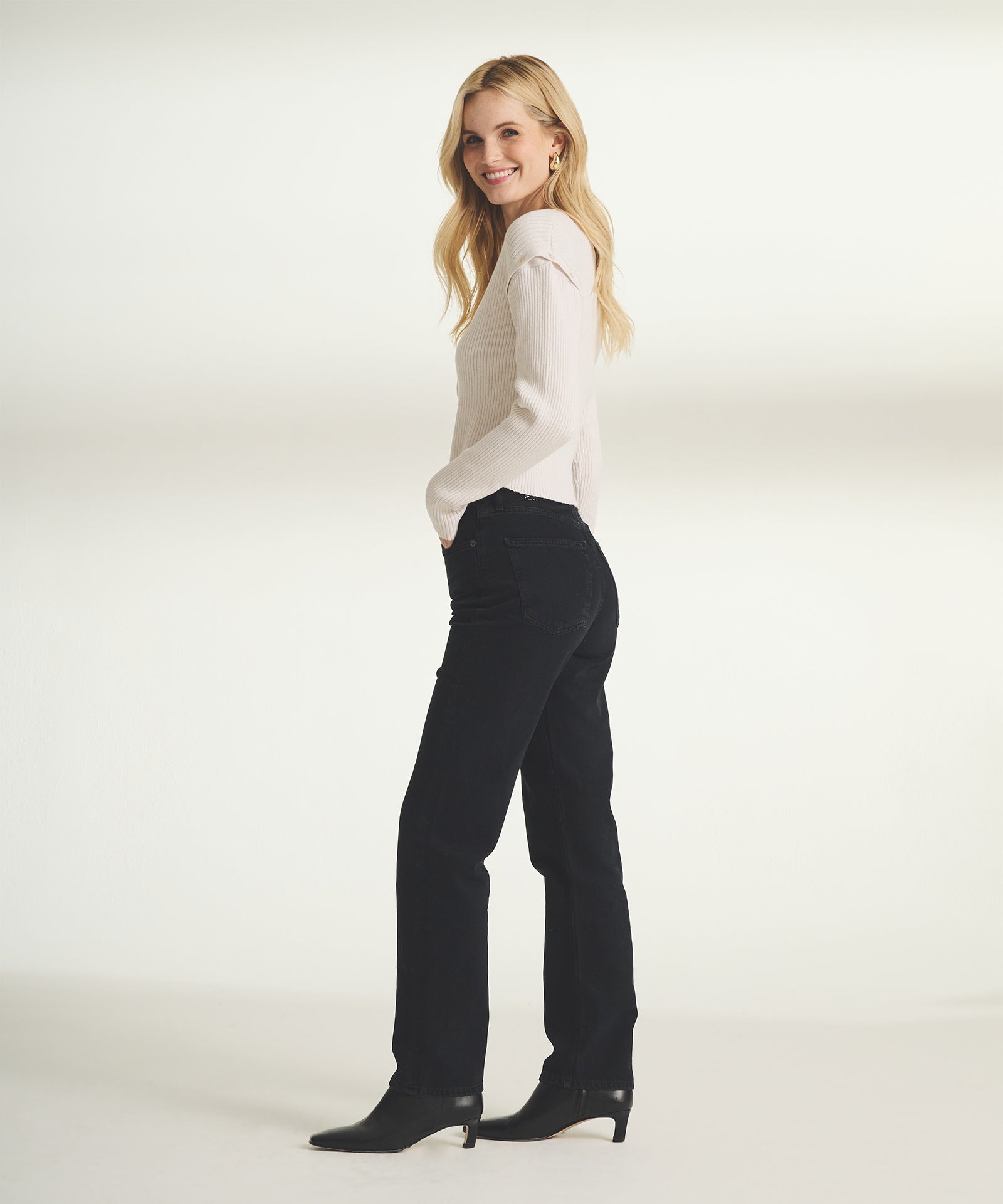 トップス CASHMERE BLENDED CARDIGAN ROUND NECK AW25_NPW001802B_LDO_2_1024x102