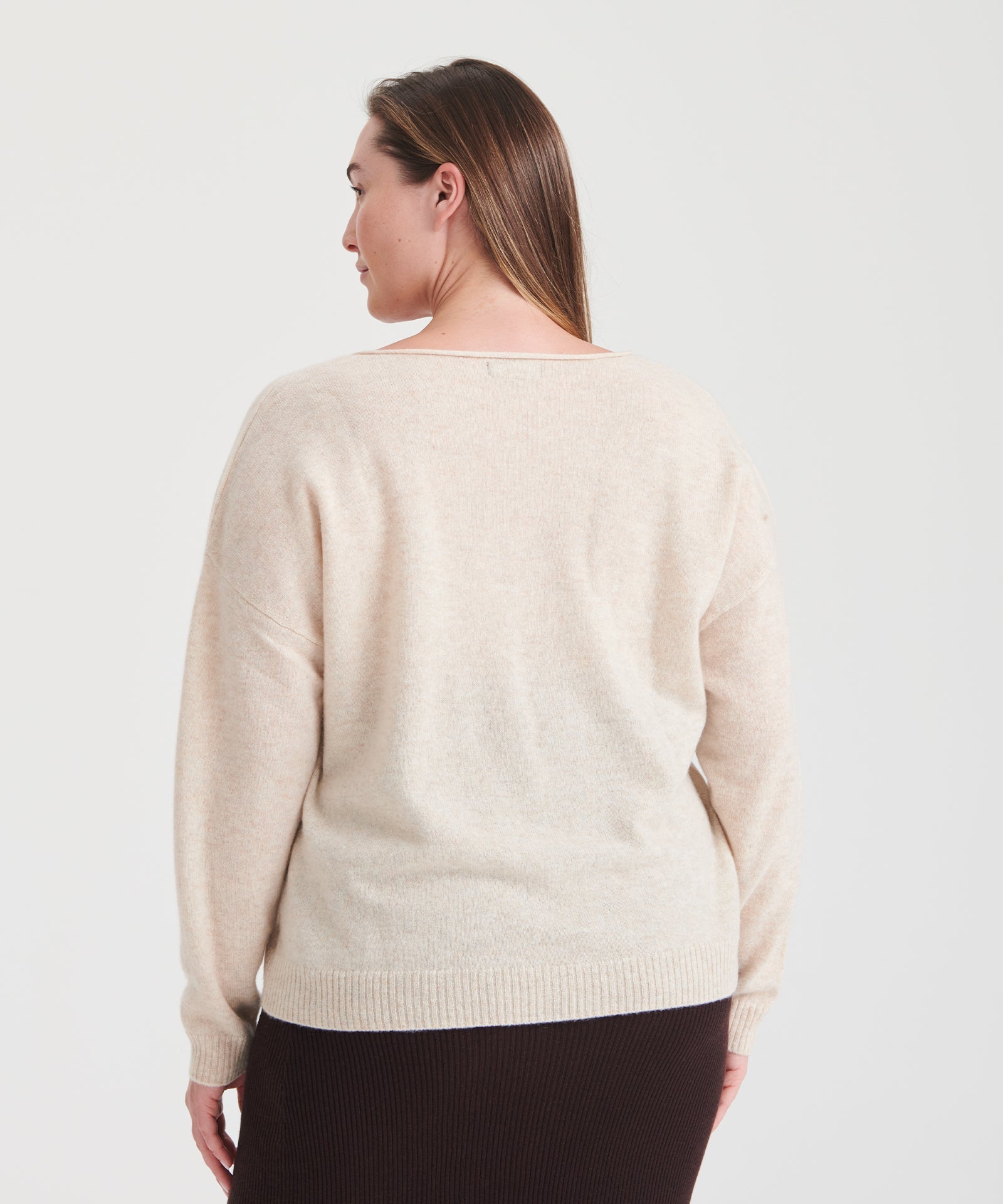 Lightweight Cashmere V-Neck Sweater – NAADAM