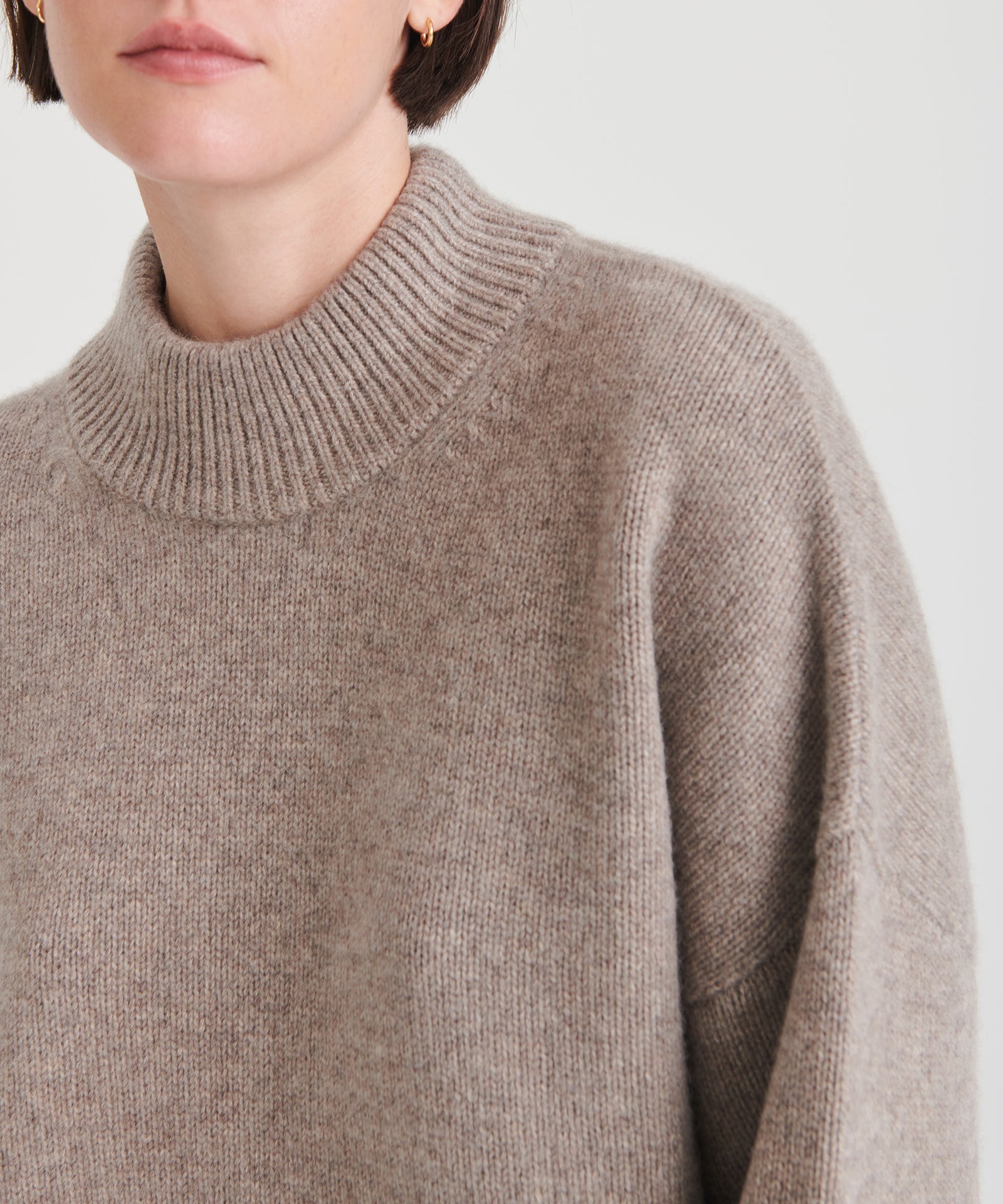 Super Luxe Cashmere Mockneck Sweater – NAADAM