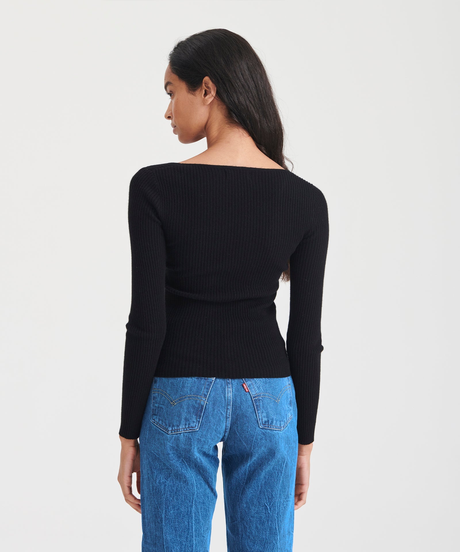 Signature Cashmere Fitted Asymmetrical Sweater – NAADAM