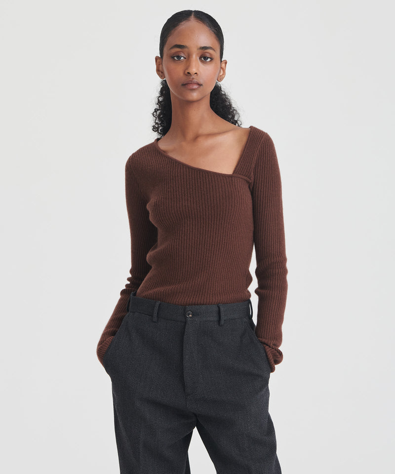 Signature Cashmere Fitted Asymmetrical Sweater – NAADAM