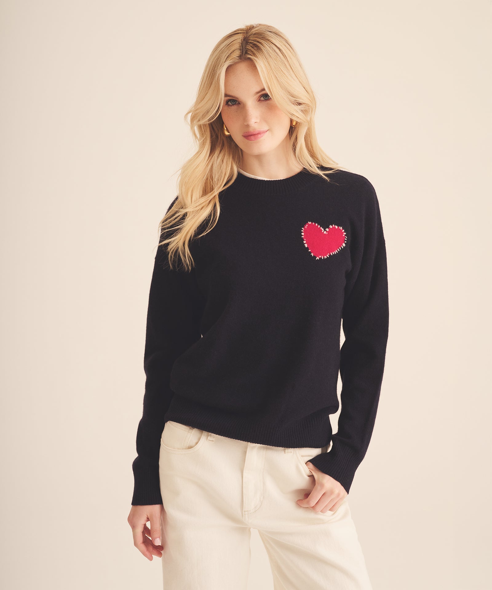 Signature Cashmere Embroidered Heart Sweater – NAADAM