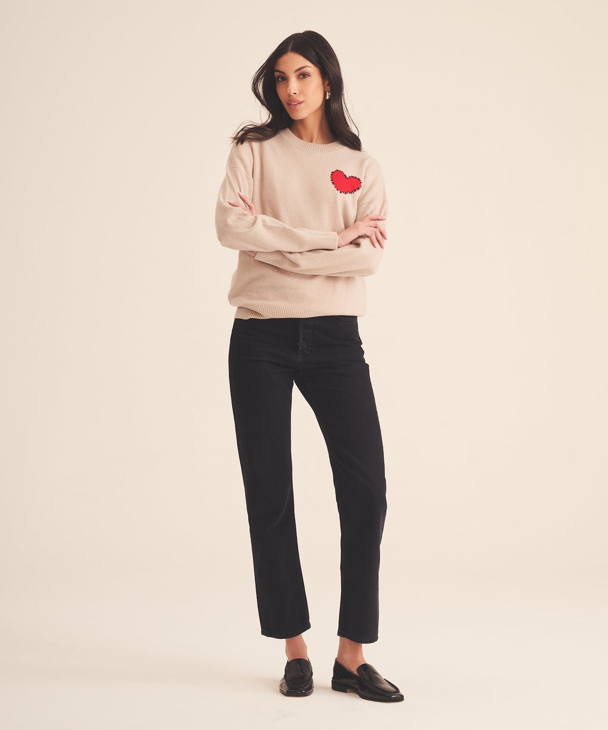 Signature Cashmere Embroidered Heart Sweater – NAADAM