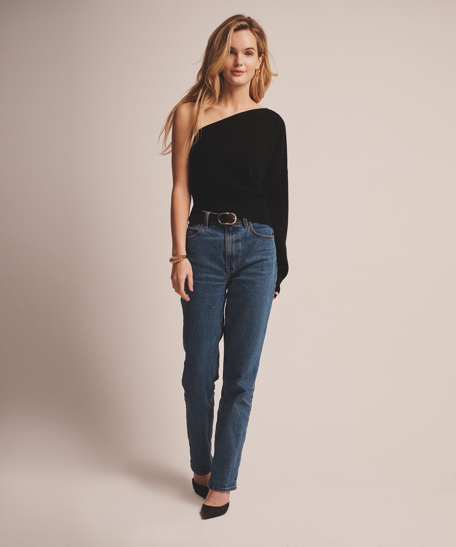 Signature Cashmere One Shoulder Sweater – NAADAM