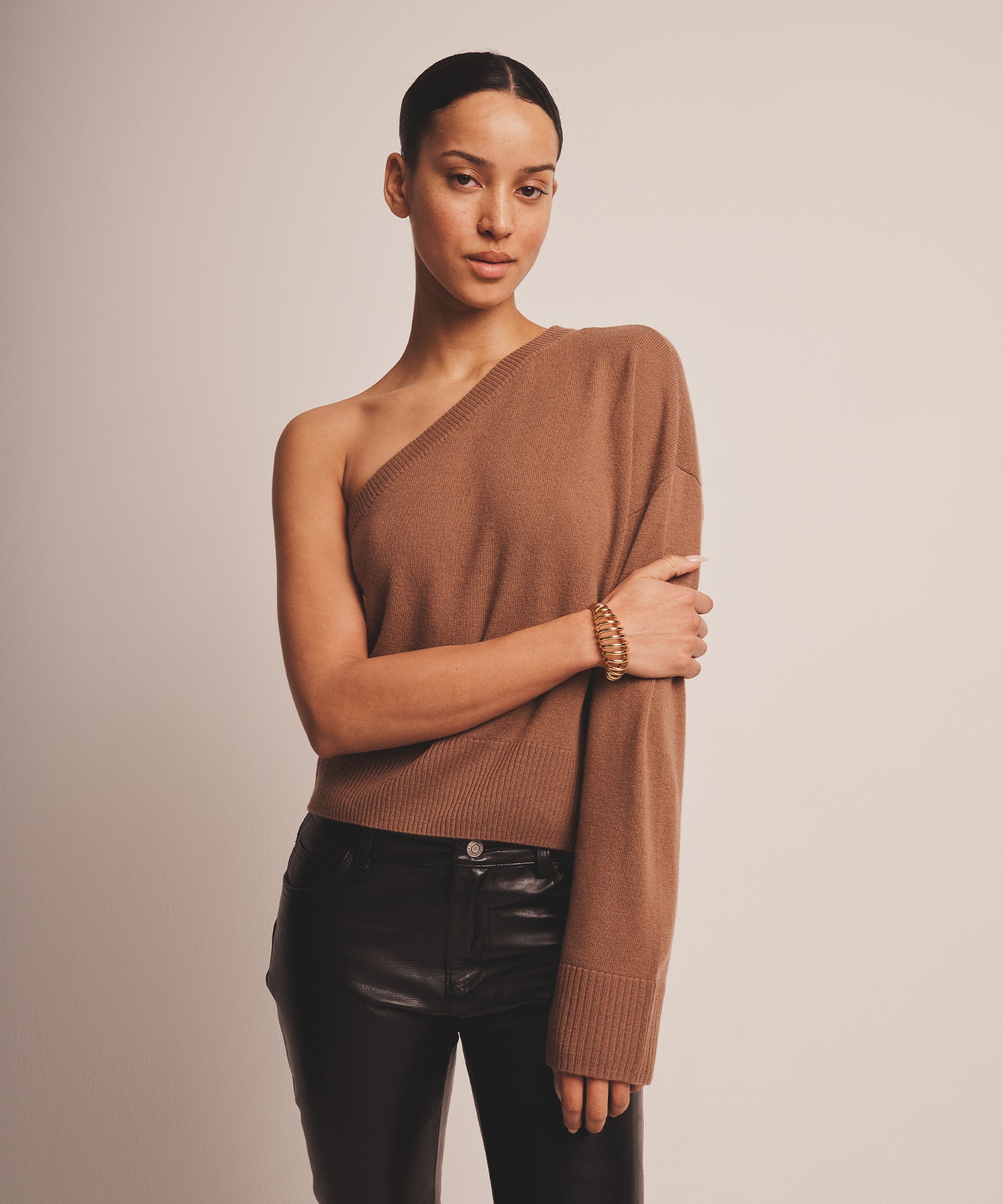 NWET005181_CASHMERE_ONE_SHOULD