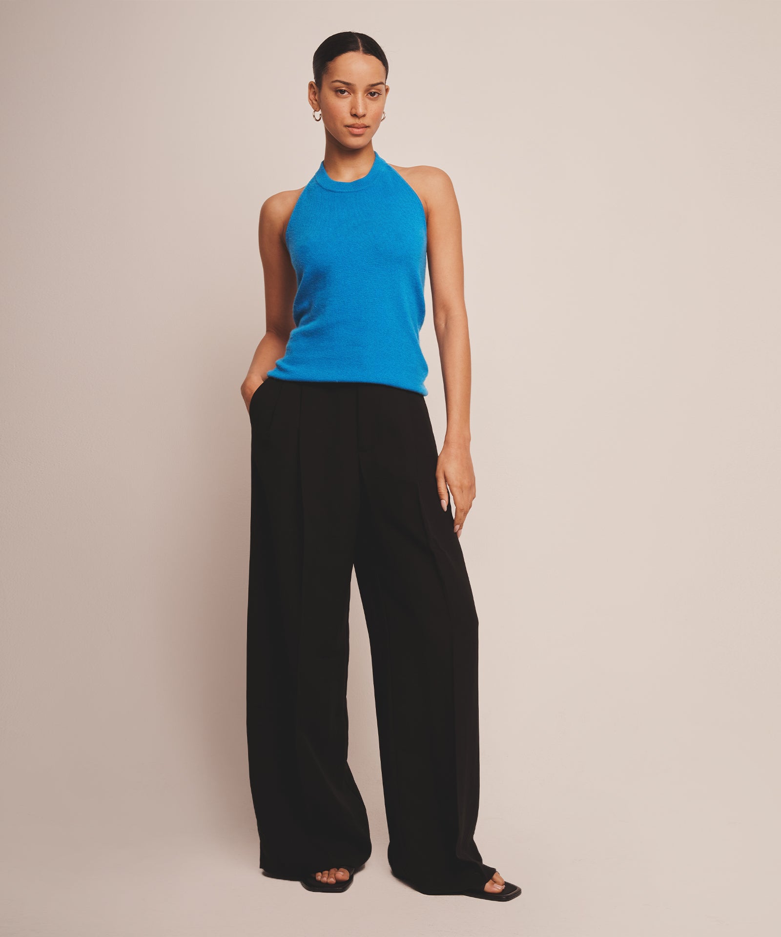 Signature Cashmere Halter Top – NAADAM