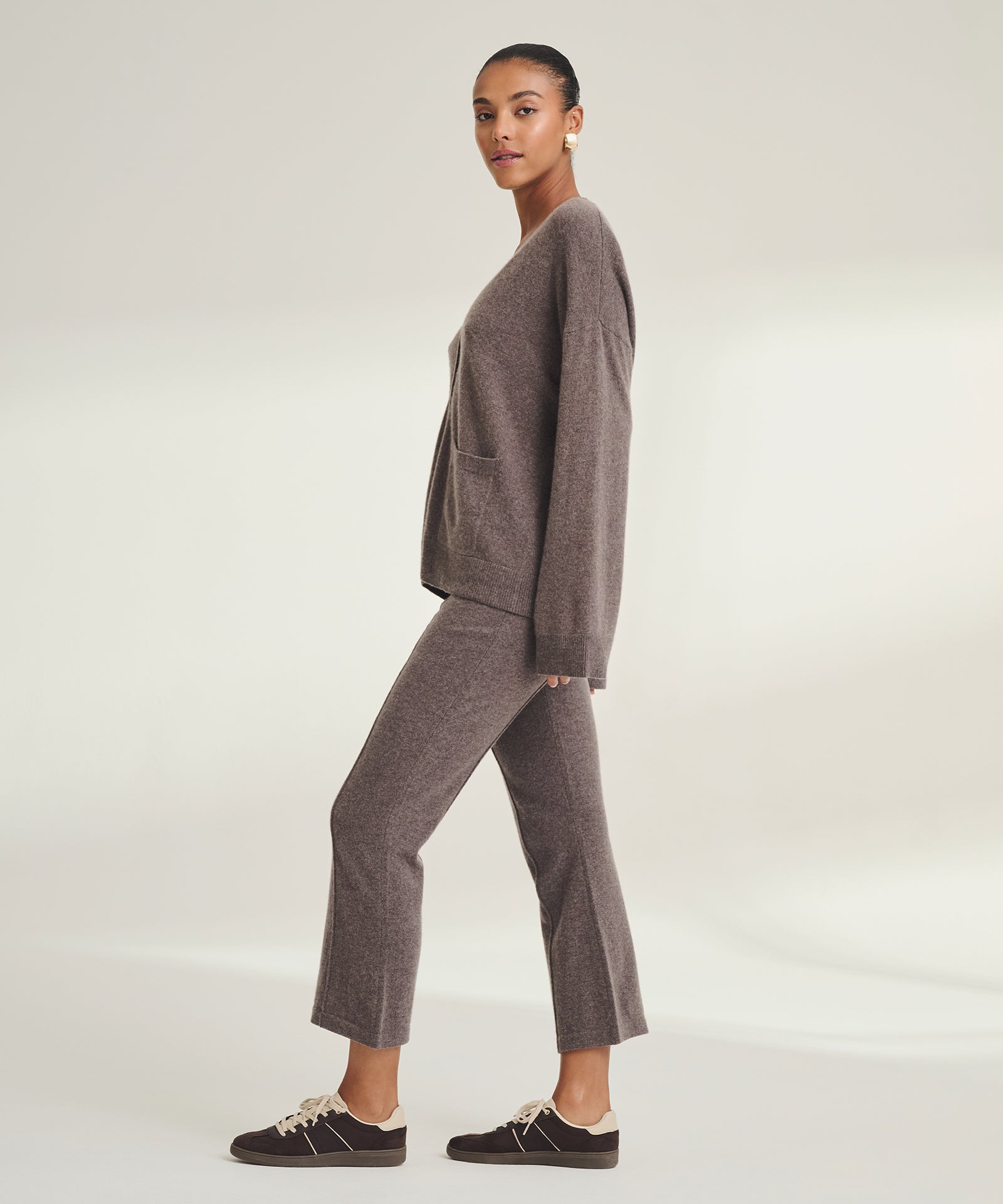 Signature Cashmere Boxy Cardigan – NAADAM