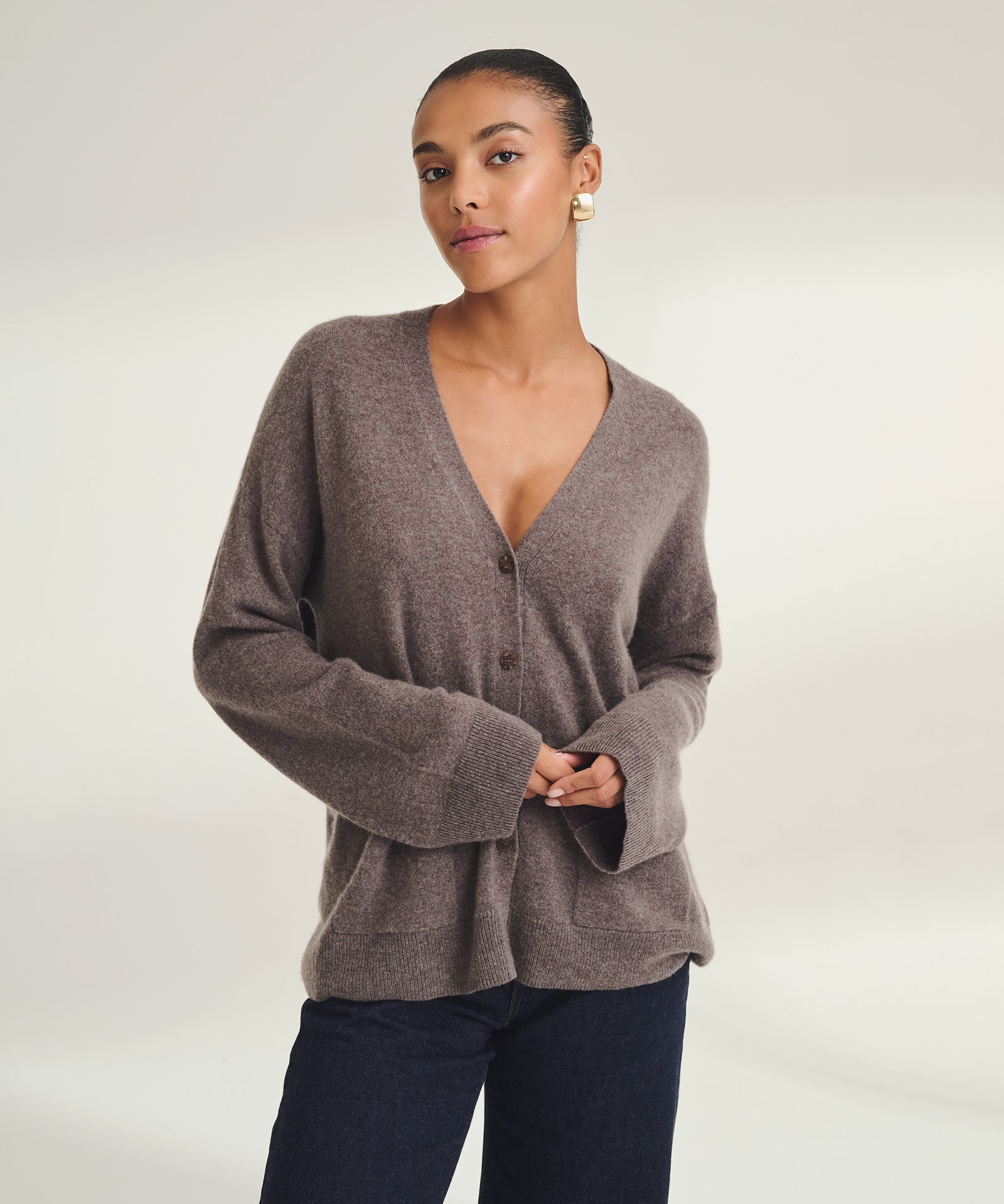 Signature Cashmere Boxy Cardigan – NAADAM