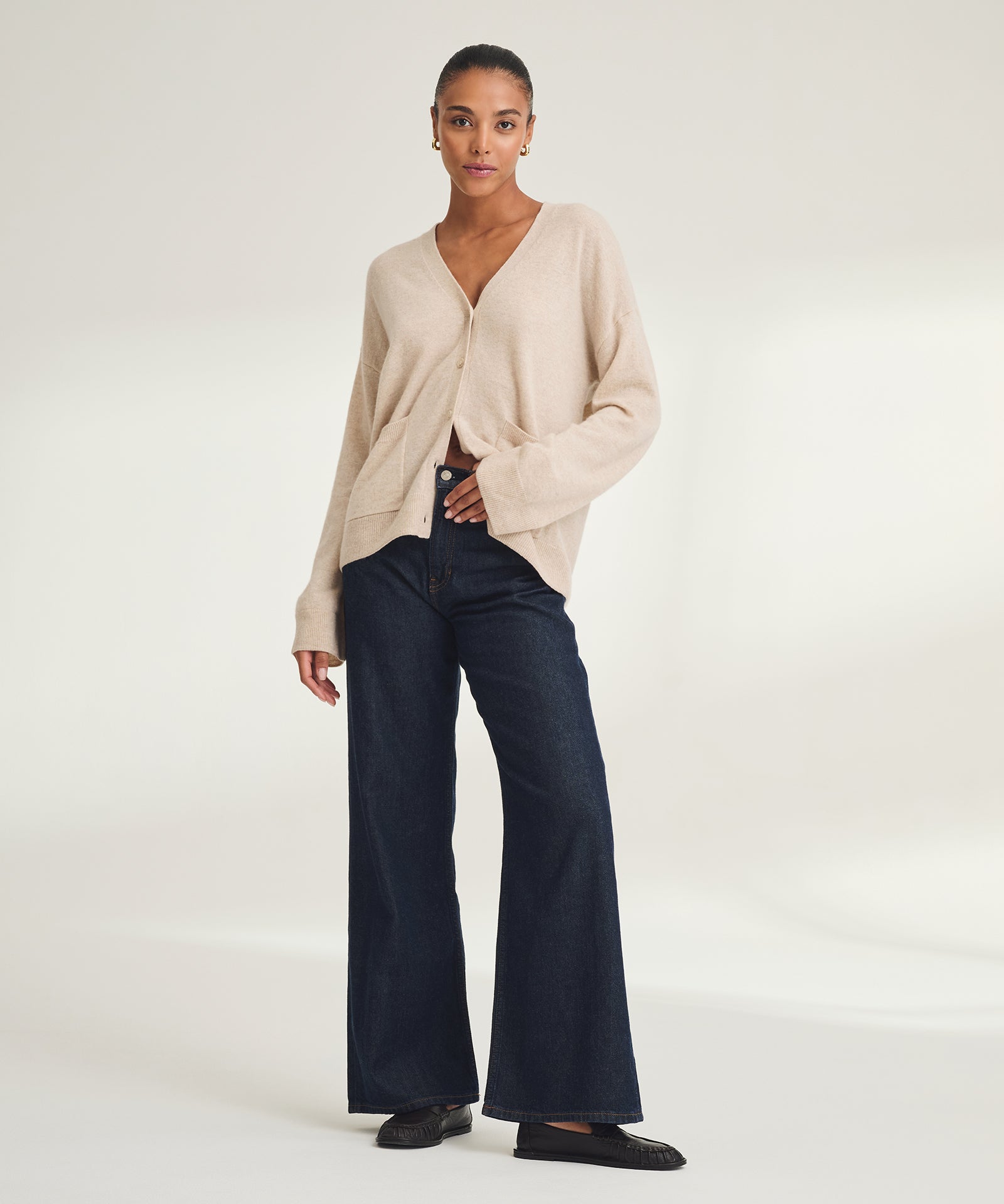 Signature Cashmere Boxy Cardigan – NAADAM