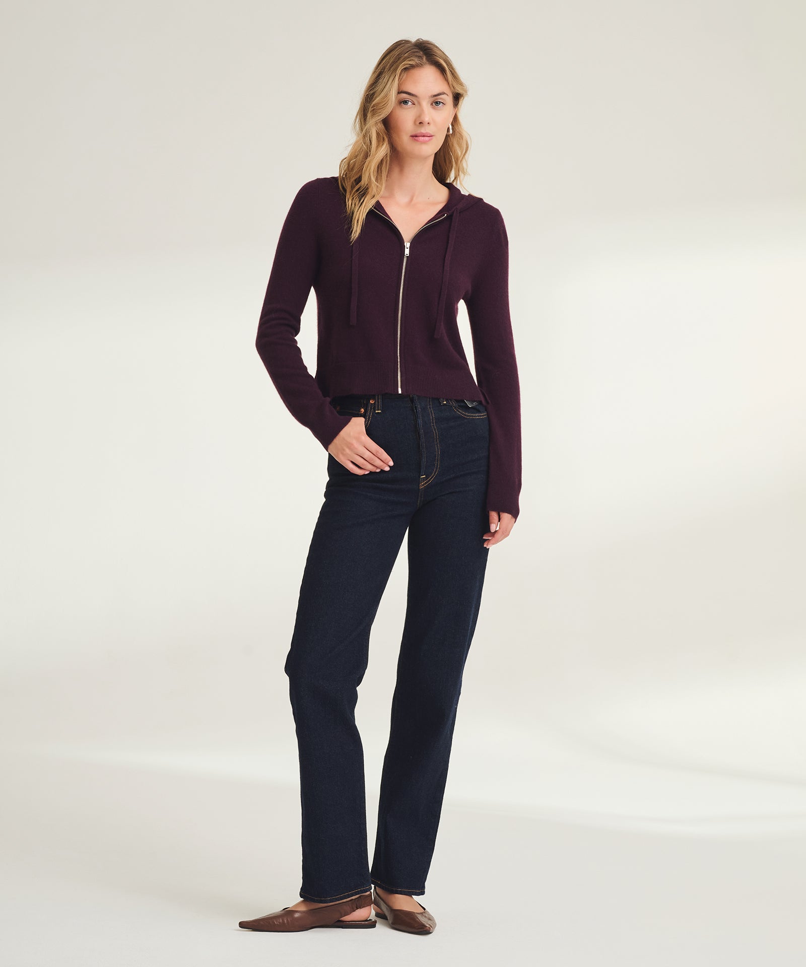 Signature Cashmere Cropped Zip Up Hoodie – NAADAM
