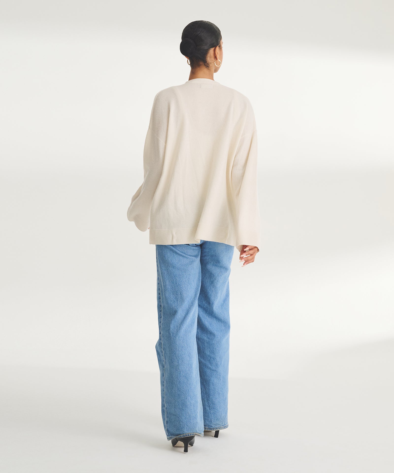 Signature Cashmere Boxy Cardigan – NAADAM