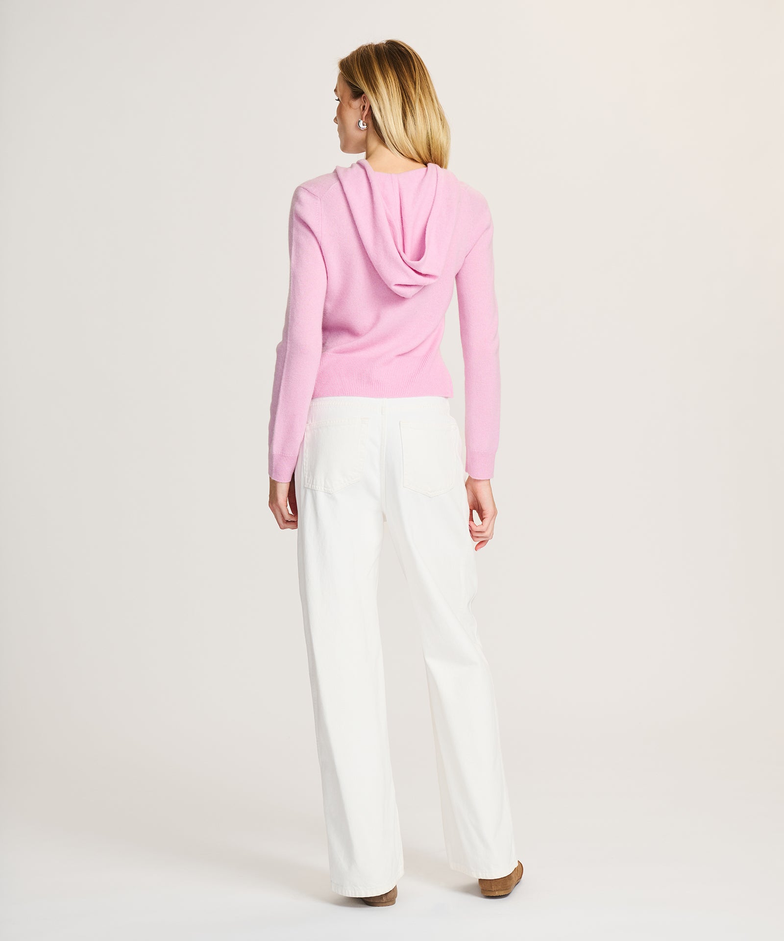 Signature Cashmere Cropped Zip Up Hoodie – NAADAM