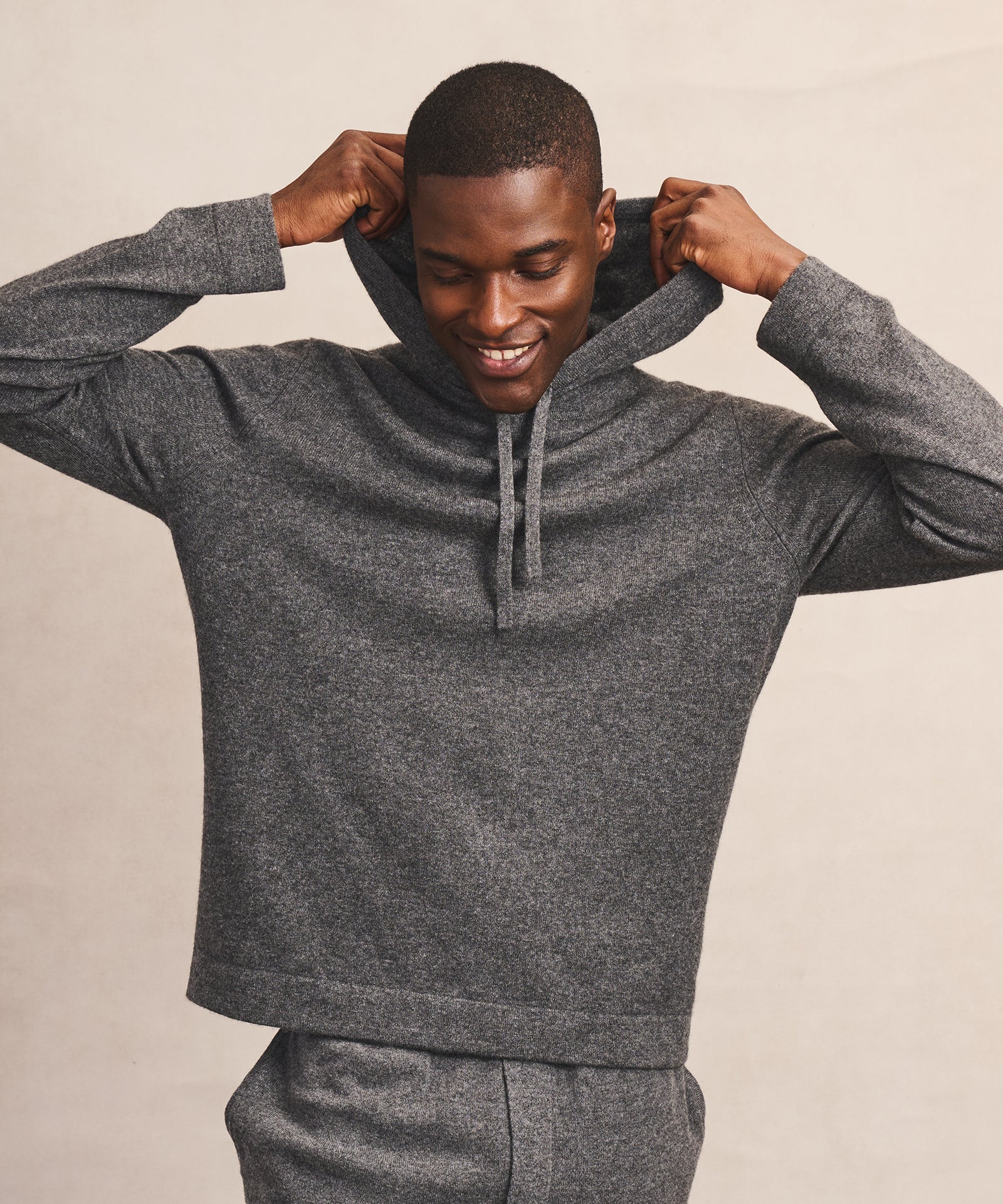 Signature Cashmere Hoodie – NAADAM