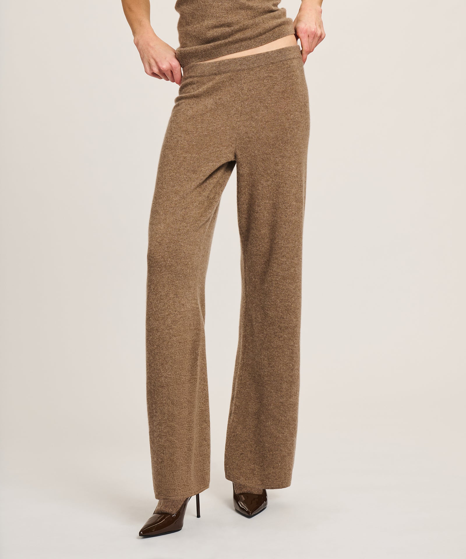 Nala★即完★M★新品未着用★ Easy Slim Tapered Pants Signature_Cashmere_Straight_Le