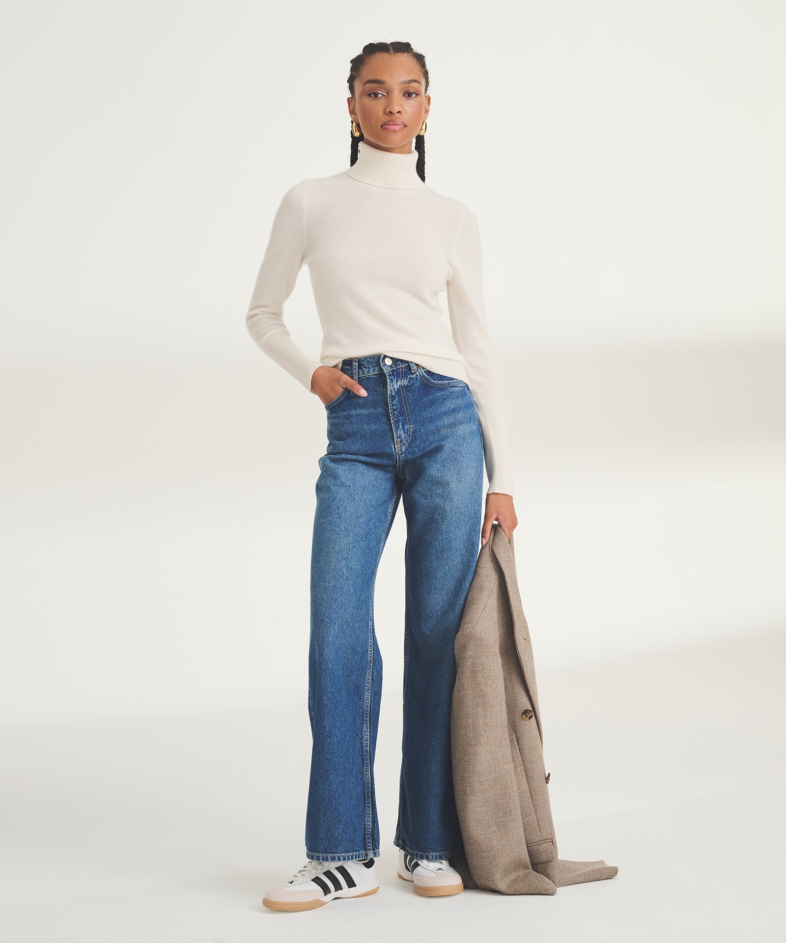 Signature Cashmere Classic Turtleneck – NAADAM