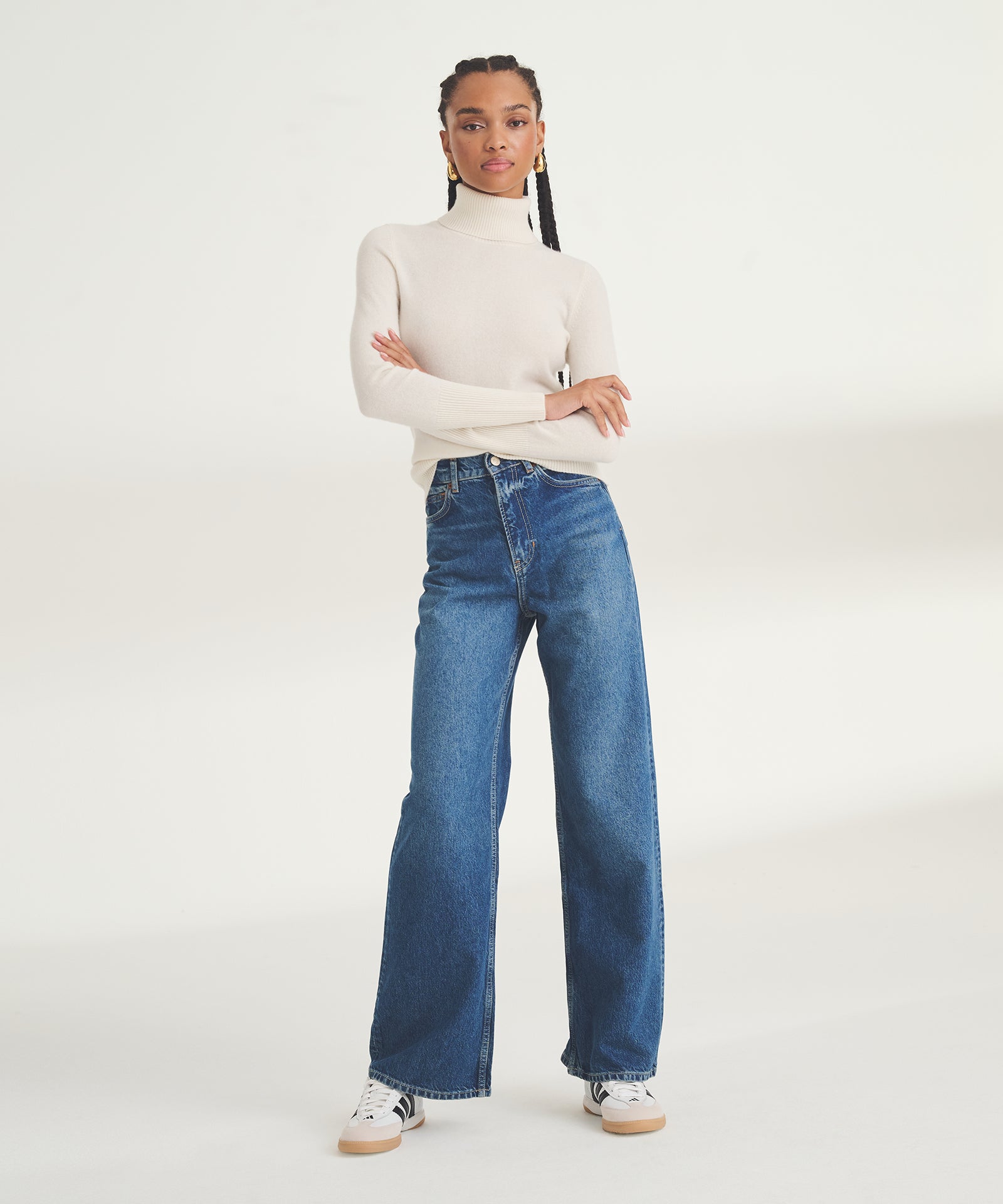 Signature Cashmere Classic Turtleneck – NAADAM