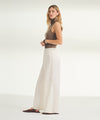 The Weightless Pant