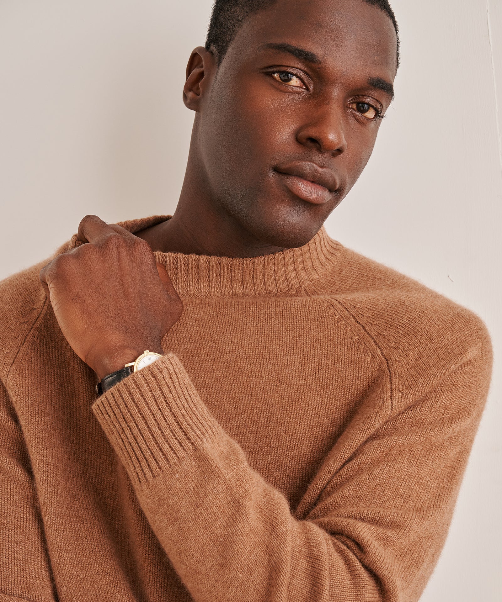 Luxe Cashmere Raglan Crewneck – NAADAM