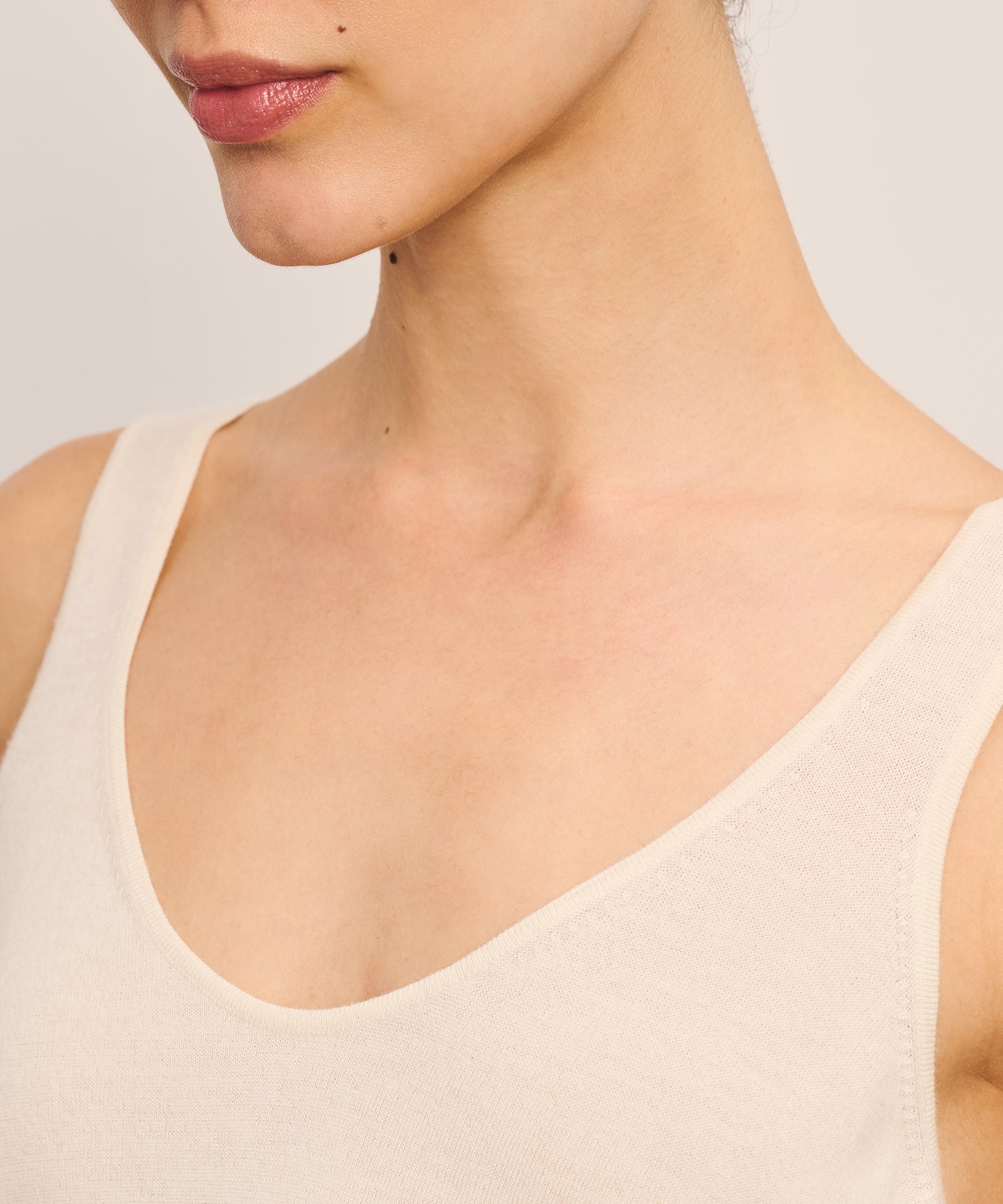 Super Fine Cashmere Tank – NAADAM