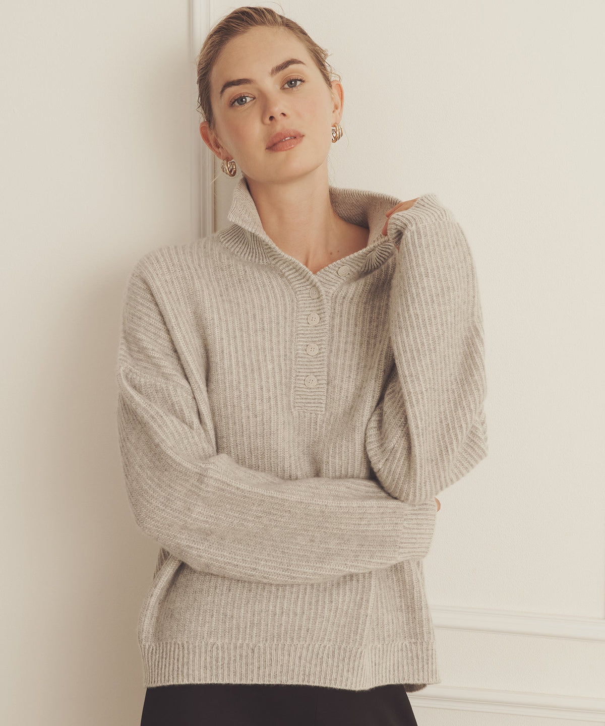 Super Luxe Cashmere Color Plaited High Neck Henley – NAADAM