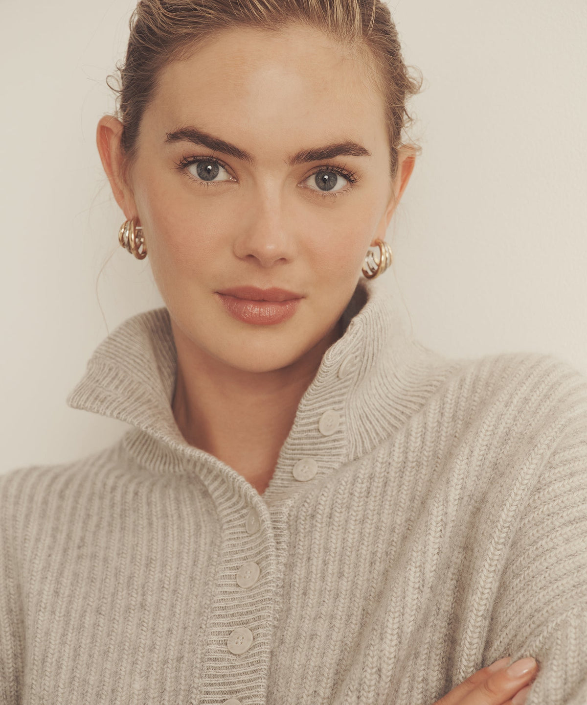 Super Luxe Cashmere Color Plaited High Neck Henley – NAADAM