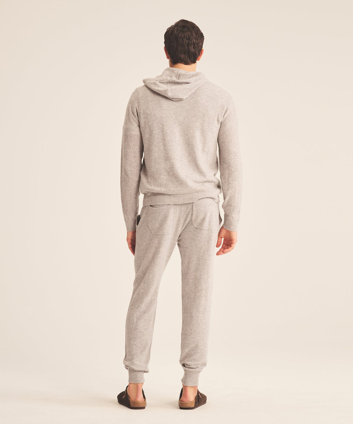 Signature Cashmere Jogger – NAADAM