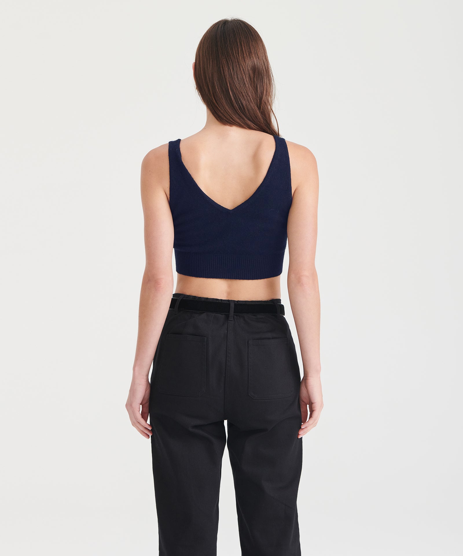 WE02151_CASHMERE_CROPPED_TANK_