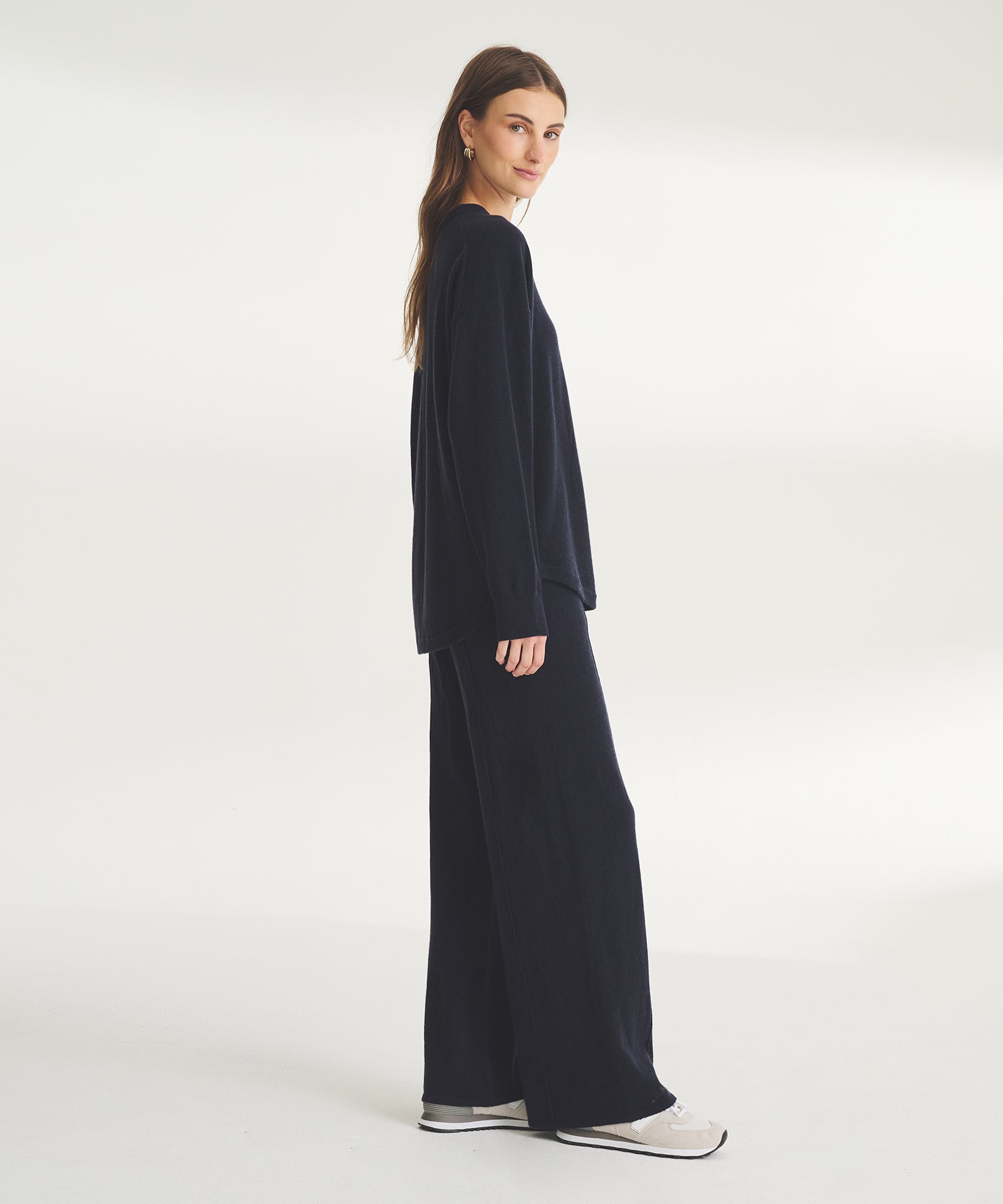Washable Cashmere Crew – NAADAM