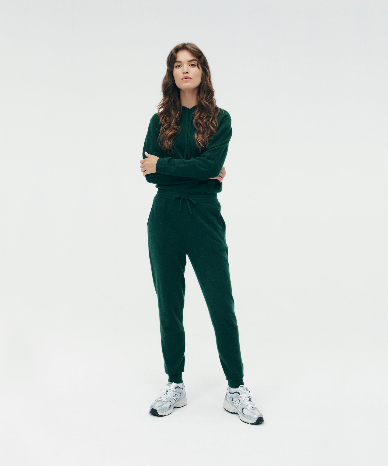 Signature Cashmere Cropped Zip Up Hoodie – NAADAM